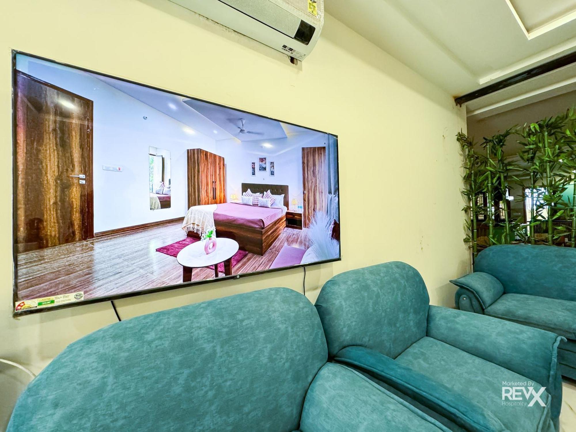 Guru Sadan A Luxe Stay Ayodhya Экстерьер фото