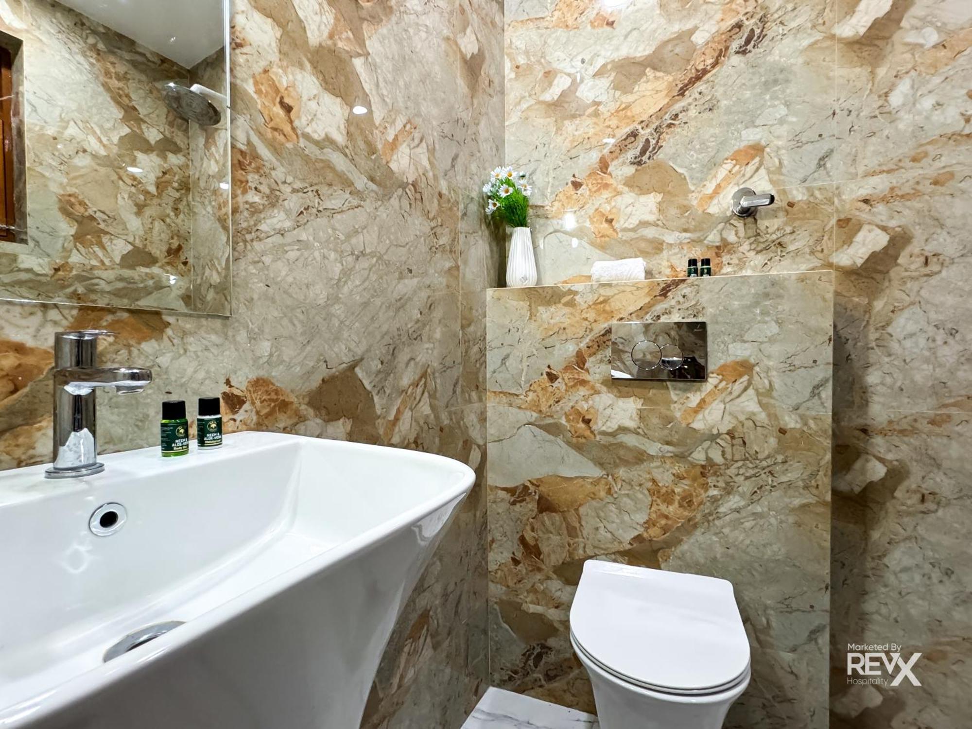 Guru Sadan A Luxe Stay Ayodhya Экстерьер фото